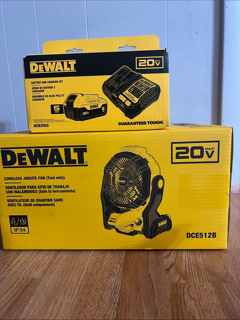 20V Cordless Jobsite Fan (Yellow) - DCE512B